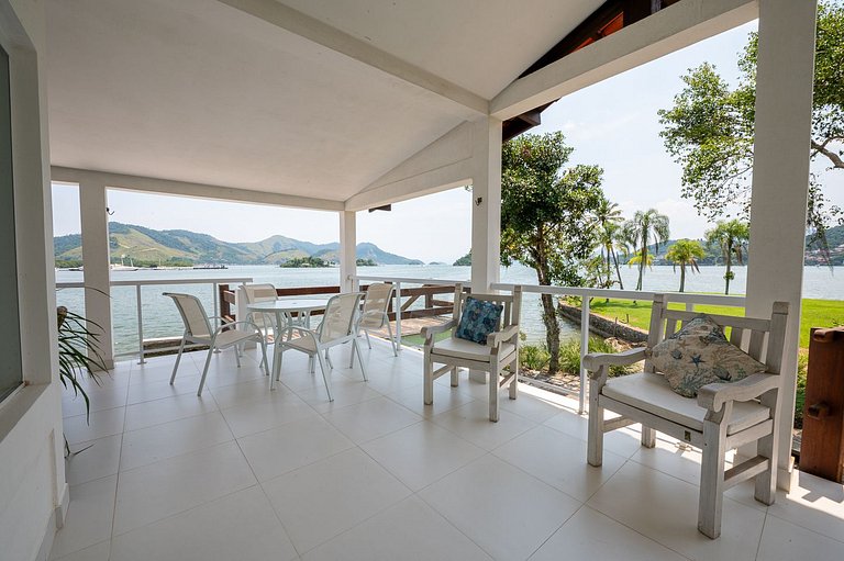 Casa Waimea - Linda casa com praia particular