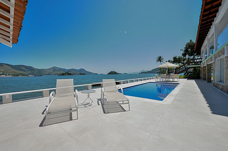 Casa Waimea - Linda casa com praia particular