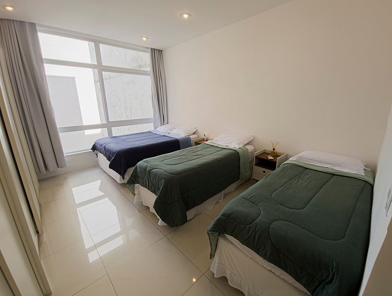 Apto na quadra da praia-Área mais nobre de Ipanema