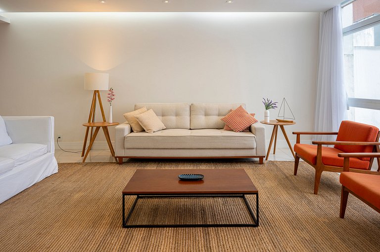 Apto na quadra da praia-Área mais nobre de Ipanema