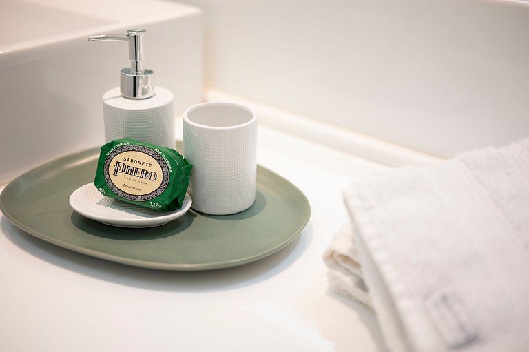 Apto na quadra da praia-Área mais nobre de Ipanema