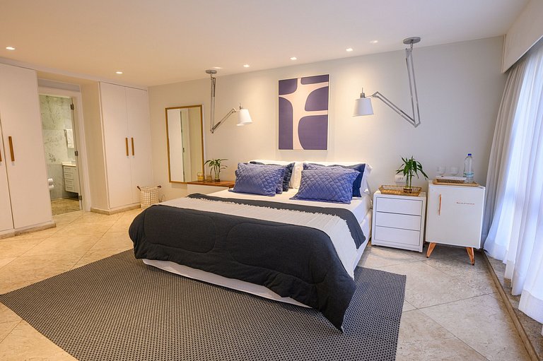 Lindo apartamento de frente para a praia do Leblon