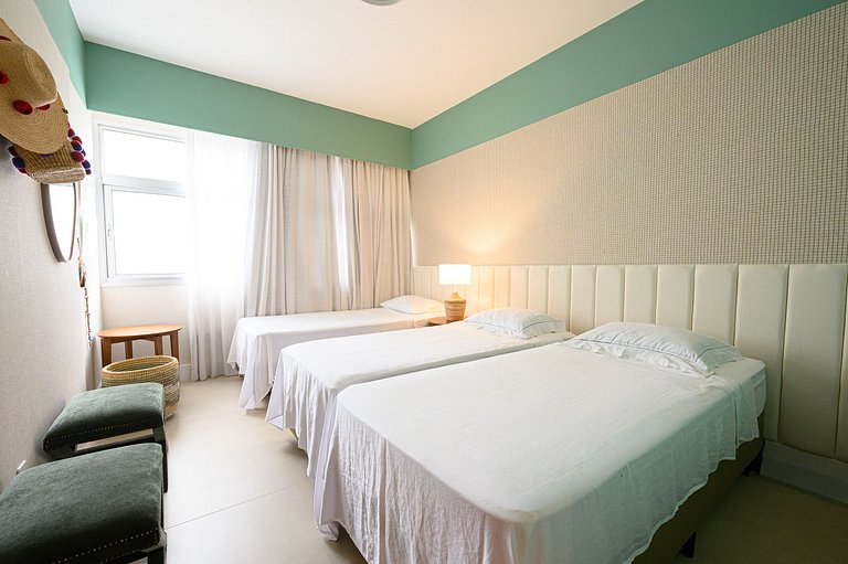 Apartamento reformado perto da praia 4 quartos