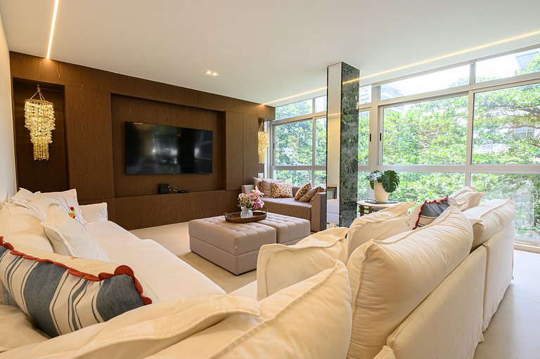 Apartamento reformado perto da praia 4 quartos