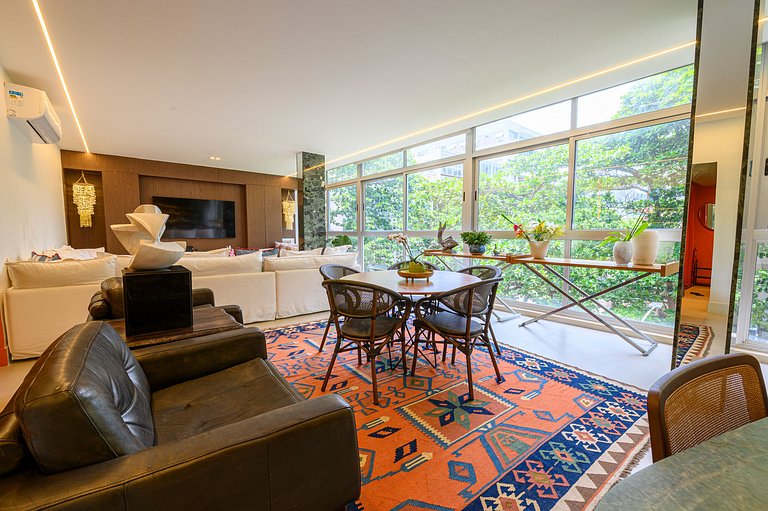 Apartamento reformado perto da praia 4 quartos