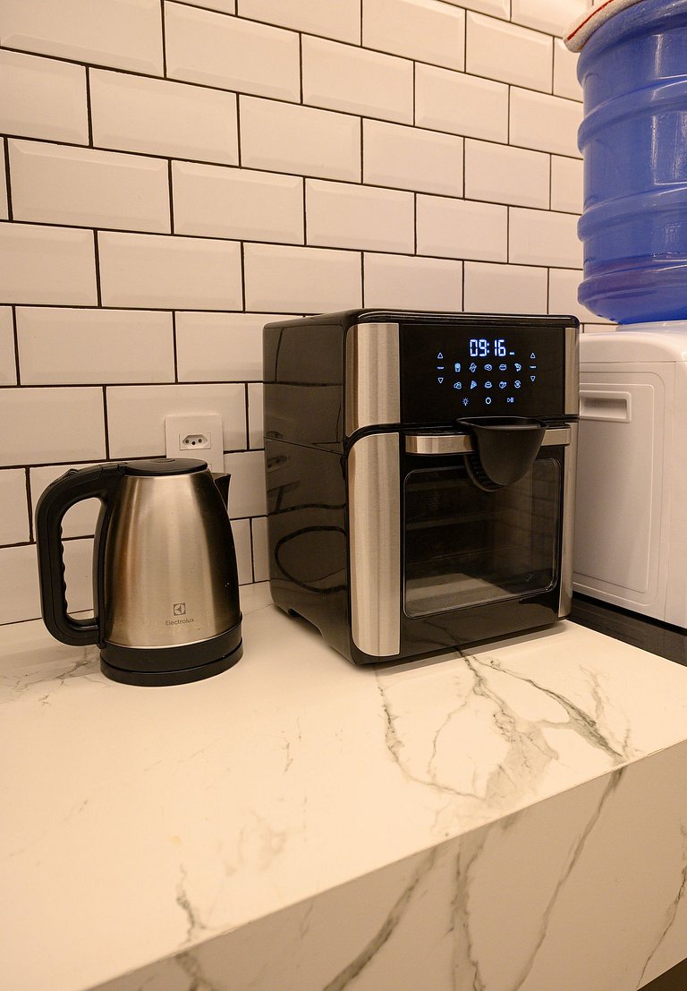 Apartamento reformado perto da praia 4 quartos