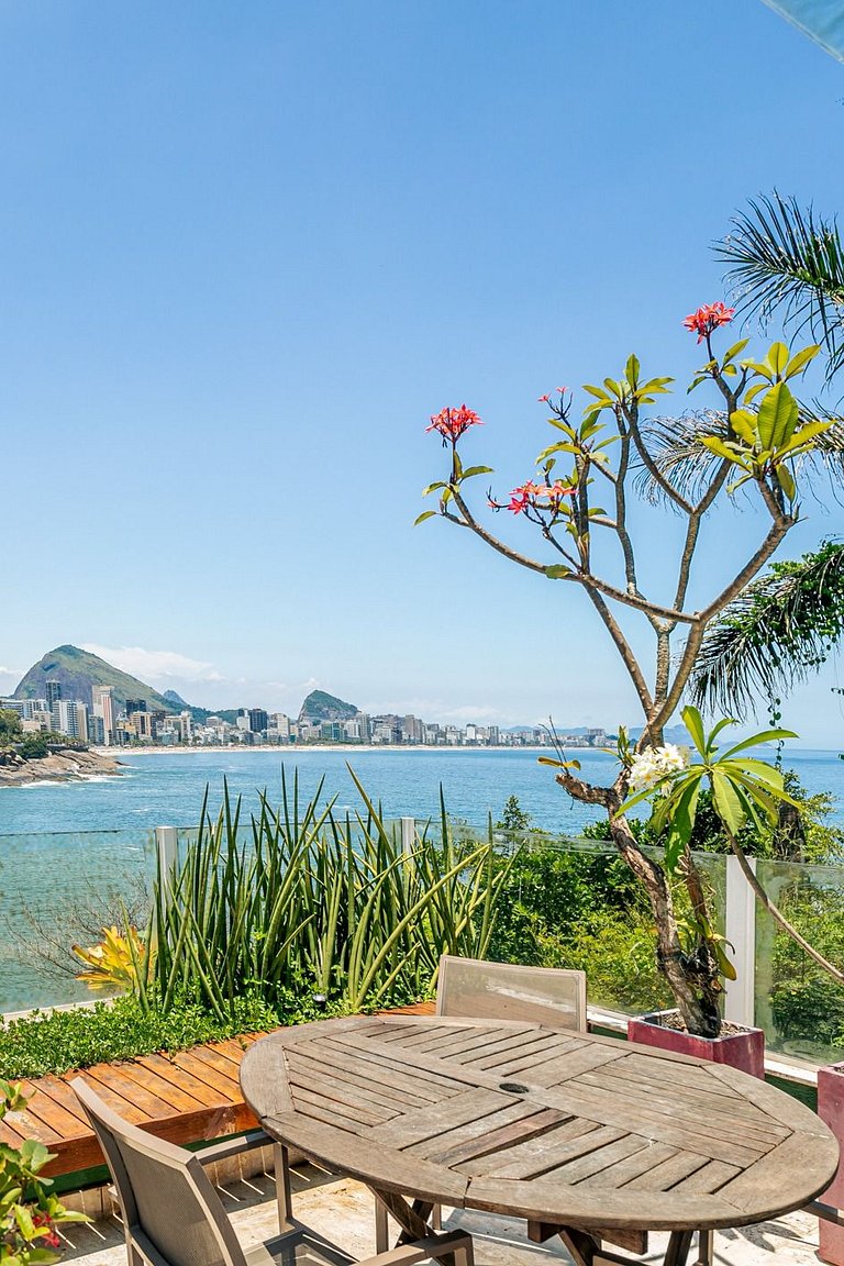 Casa com vista incrível para o Mar